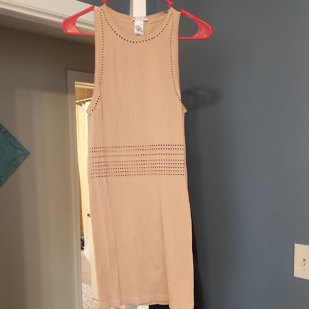 Elegant Beige Sleeveless Dress